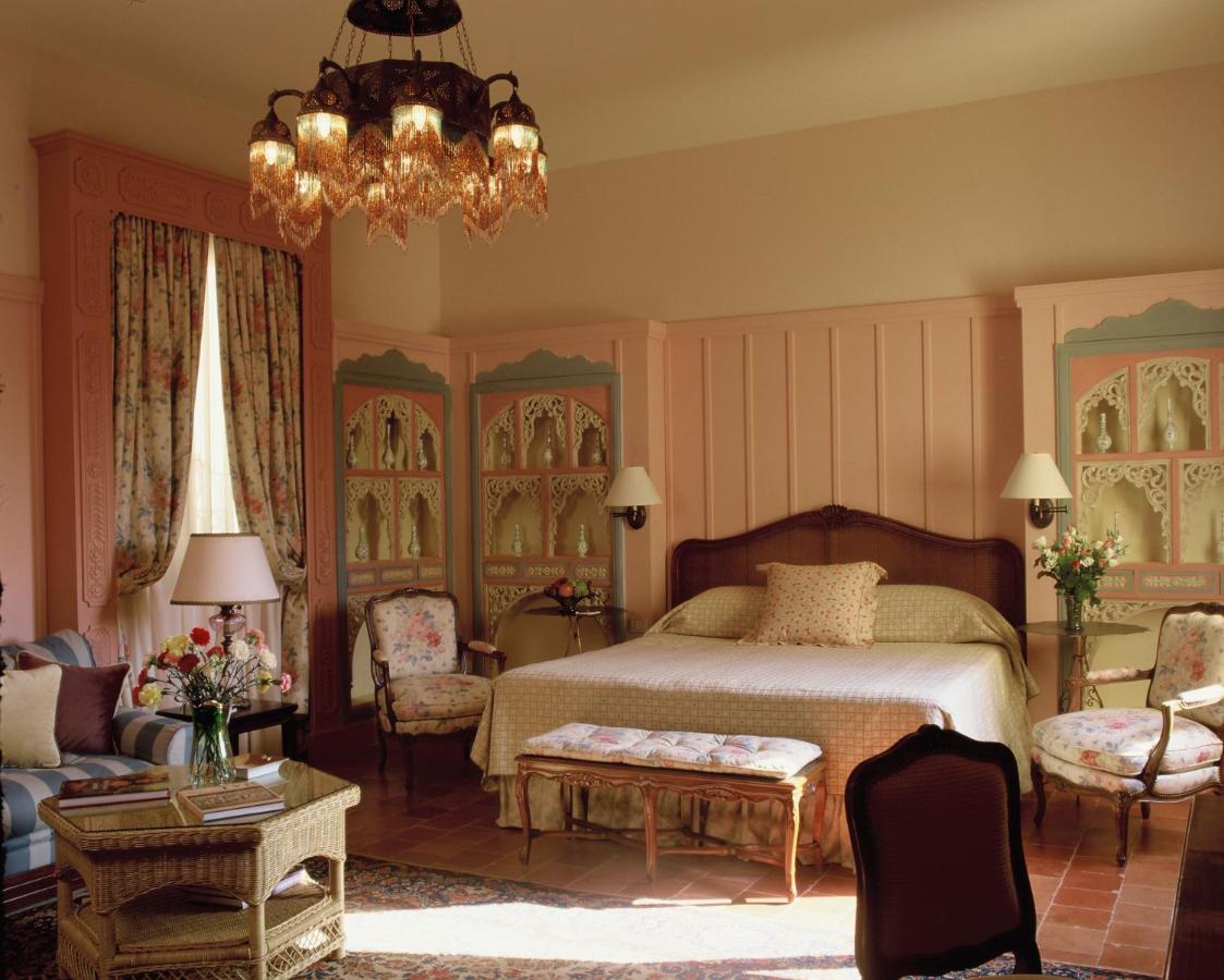 Albergo Hotel Beirut Eksteriør billede